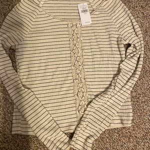 American Eagle Long Sleeve